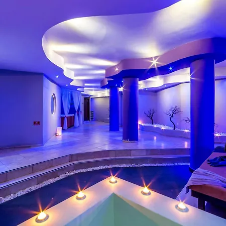 Ośrodek wypoczynkowy Costa Mare 4*