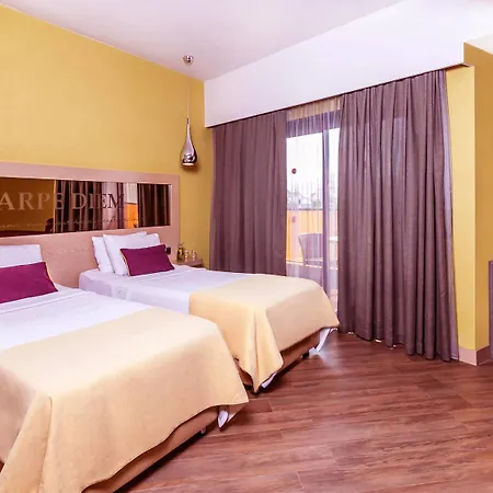 Costa Mare Μαρμαρίς