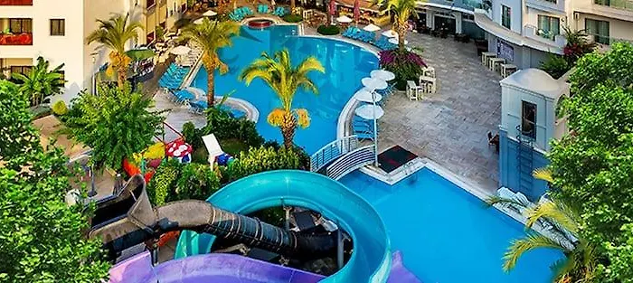 אתר נופש Costa Mare 4*